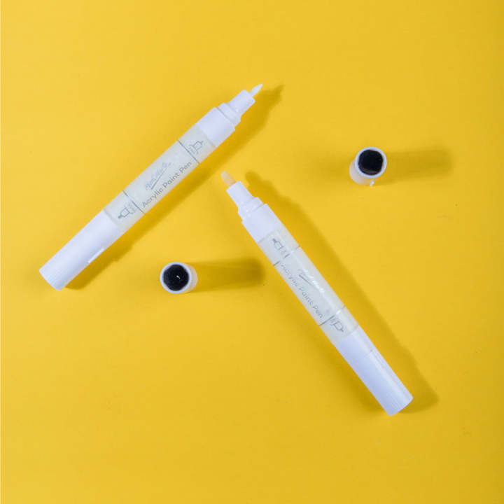 Mont%20Marte%20Acrylic%20Paint%20Pens%20Dual%20Tip%20White%202pc%20-%20Image%202