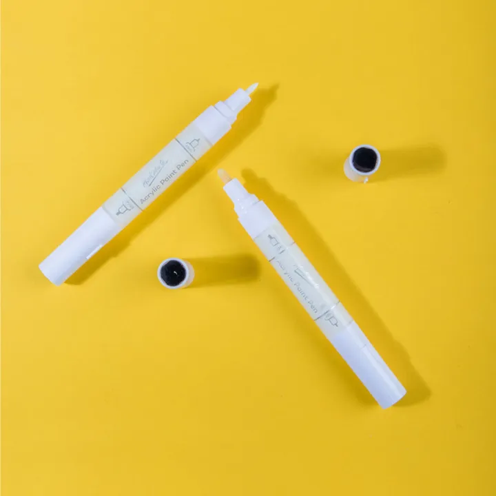 Mont%20Marte%20Acrylic%20Paint%20Pens%20Dual%20Tip%20White%202pc%20-%20Image%202