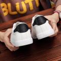 All Seasons Men Non Slip Sneakers Casual Soft Leather Men Shoes Fashion Low Top Lace Up Male Flat Shoes. 