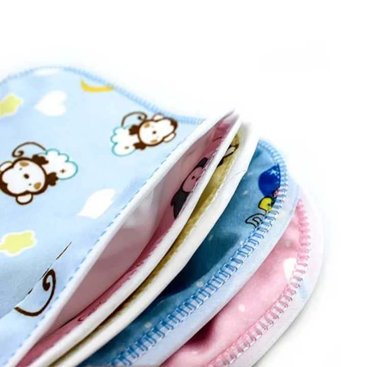 1%20Piece%20Soft%20Cotton%20Elegant%20and%20Stylish%20Bibs%20for%20Kids%20-%20Image%205
