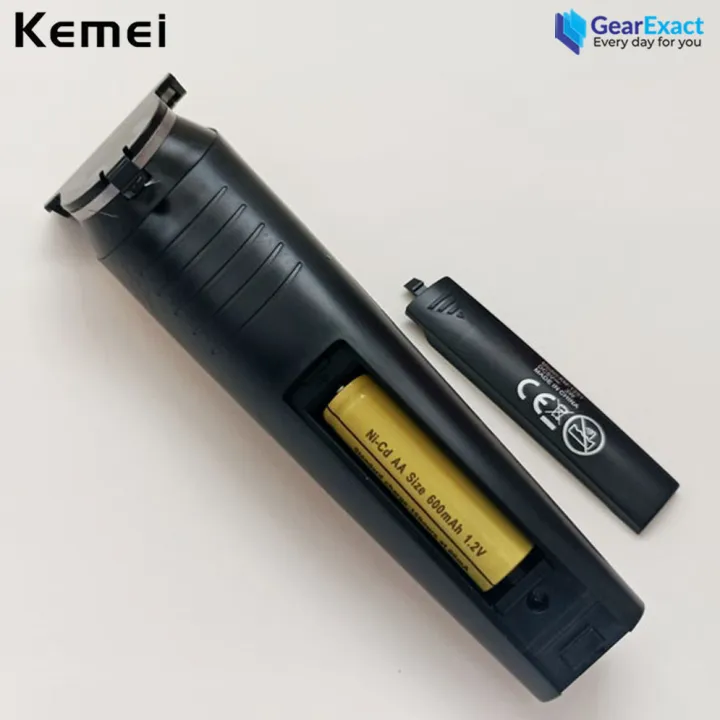 Kemei%20KM-1251%20Electric%20Hair%20Clipper%20and%20Beard%20Trimmer%20for%20Men%20-%20Image%207