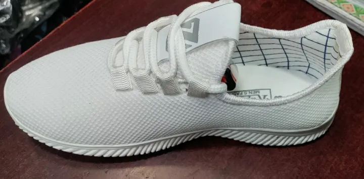 School%20shoes%20for%20boys%20with%20soft%20rubber%20sool%20and%20white%20-%20Image%207