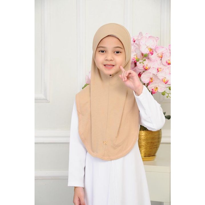 Cute%20Baby%20School%20Hijab%20collection,%204%20To%2013%20Years.%20Spandex%20cloth.%20-%20Image%202