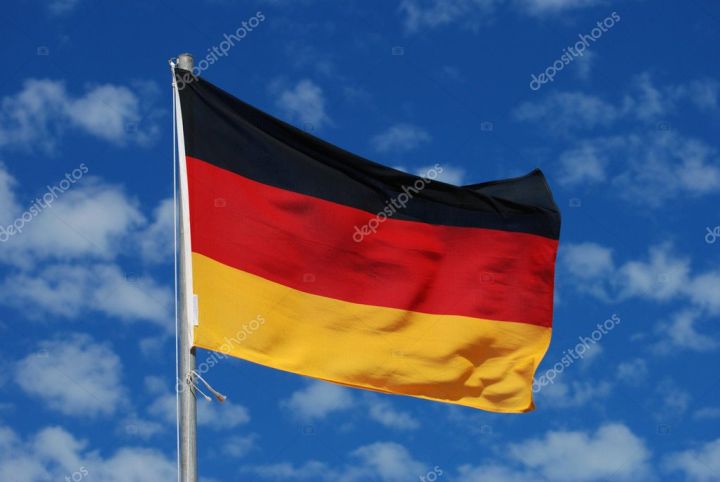 Germany%20National%20Flag%205%20Feet%20By%203.5%20Feet%20-%20Sticky%20Notes%20Multicolor%20-%20Image%204