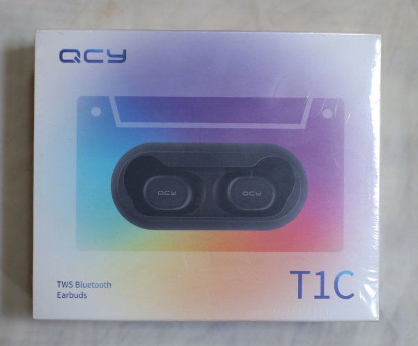 QCY-T1C%20TWS%20Bluetooth%20Earphones%20-%20Image%202