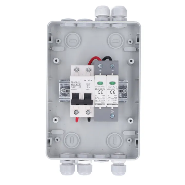 PV%20Combiner%20Box%20Waterproof%20Protection%20Solar%20Disconnect%20Switch%20-%20Image%203