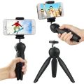 YunTeng 228 Mini Tripod with Phone Holder Clip for Smartphone - Black. 