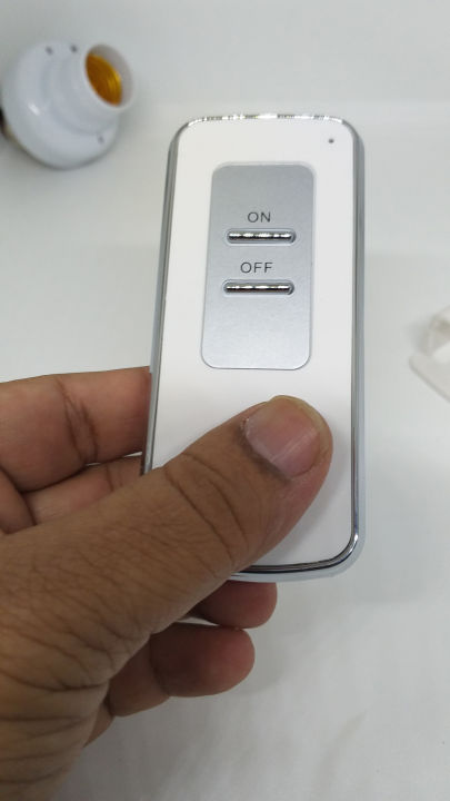 RF%20Remote%20Control%20Light%20Switch%20E27%20Type%20Holdar%20-%20Image%209
