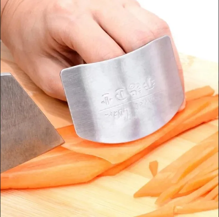 New%20Stainless%20steel%20vegetable%20cutter%20hand%20guard%20Household%20finger%20Guard%20-%20Image%204