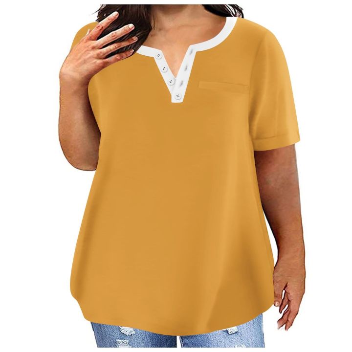 Timeless%20Tunic:%20Women%E2%80%99s%20Plus%20Size%20Basic%20Tees%20for%20Effortless%20Style%20-%20Image%204
