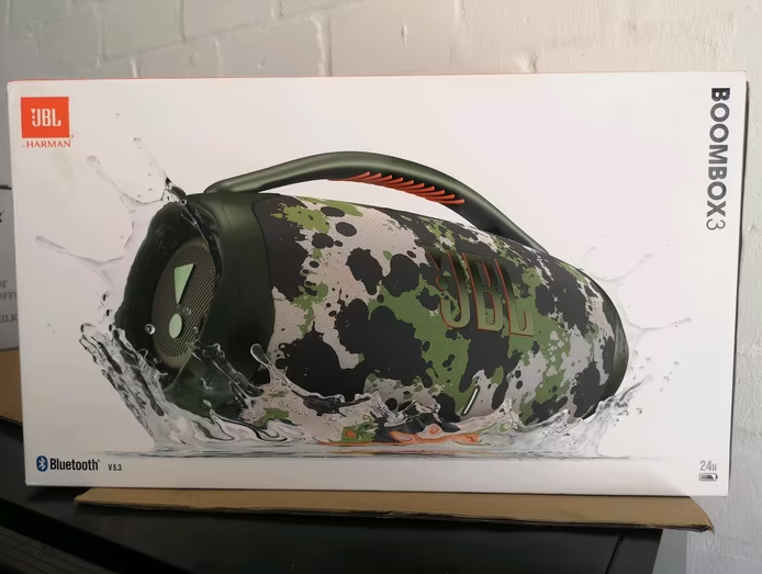 JBL%20Boombox%203%20Portable%20Bluetooth%20Speaker%20-%20Image%206