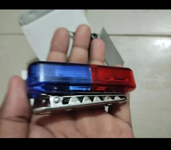 Traffic%20Guidance%20Red%20Blue%20Security%20LED%20Warning%20Shoulder%20Light/%20police%20sholder%20light%20Mirpur%20Bazar%20Bd%20-%20Image%205