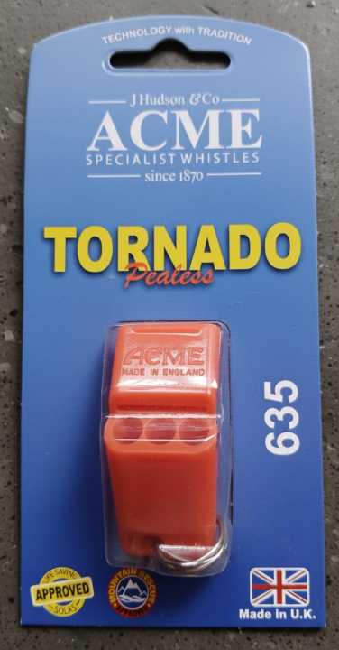 Tornado%20Sports%20Whistle%20-%20Image%204