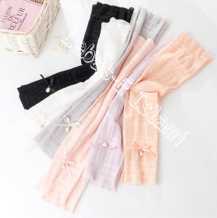 Fingerless%20Hand%20socks%20for%20women%20Sun%20Protective%20Pearl%20fingerless%20gloves%20for%20women%20Lebas%20E%20Tayibah%20-%20Image%203