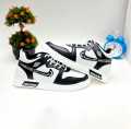 Premium skateboard shoes Collection 2024 Better Choice Stylish And Fashionable Exclusive Sneakers For Man by Trendy Man women. 
