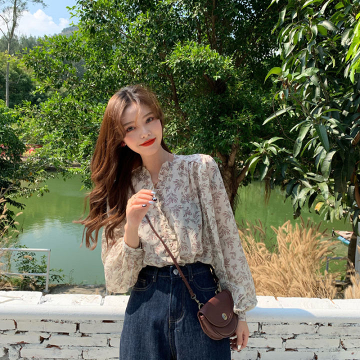 2023%20New%20Korean%20Style%20Loose%20Chiffon%20Floral%20Long-Sleeved%20Shirt%20Women's%20Summer%20Western%20Style%20Sun%20Protection%20Top%20Clothes%20-%20Image%203
