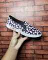 Fashionable Sneakers Shoes For Women.