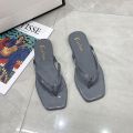 Student Korean Style Fashionable Flat Square Toe Flip Flops Women's Summer Outdoor Non-Slip Sandals Beach Flip-Flops Slippers Women's Sandals. 