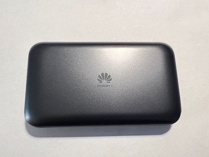 Unlocked%20Huawei%20E5785%20E5785-320%20300Mbps%204G%20LTE%20Cat6%20mobile%20WiFi%20router%20Mobile%20WiFi%20Hotspot%20with%203000mAh%20battery%20E5785Lh-22C%20-%20Image%206
