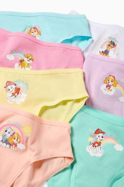 Pack%20of%205%20Pcs%20Girls%20Breathable%20Soft%20Cotton%20Printed%20Briefs%20Underwear%20From%20Levin%20-%20Image%203