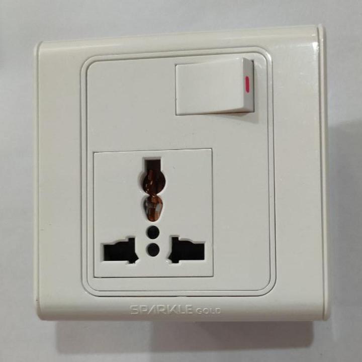 13 A 3 pin Gold series socket with switch | Daraz.com.bd