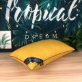 solid color hotel home pillow manufacturers direct pillow five star hotel pillow core vacuum compression packaging.