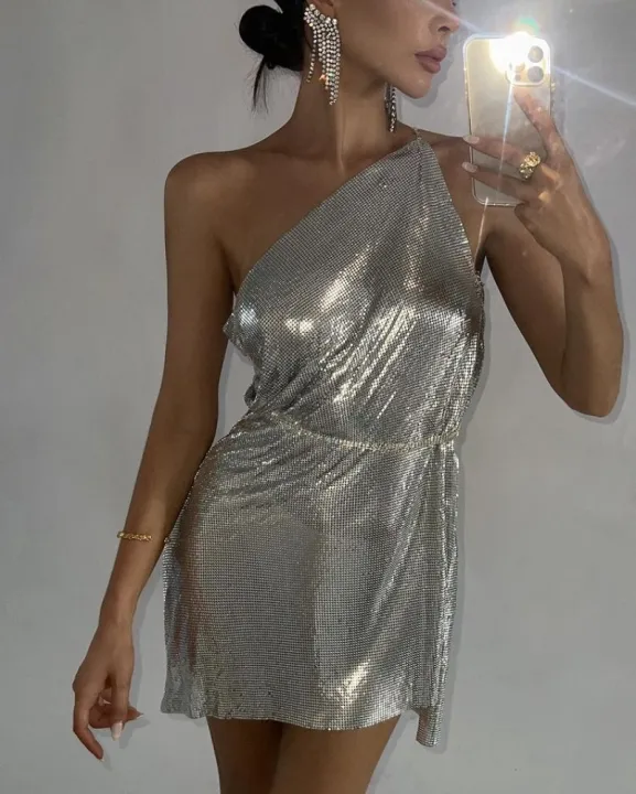 FestivalQueen%20Women's%20Silver%20Metal%20Sequin%20Bodycon%20Dress%20One%20Shoulder%20Slit%20Mini%20Dress%20Y2K%20Fashion%20Shiny%20Punk%20Nightclub%20Party%20-%20Image%202