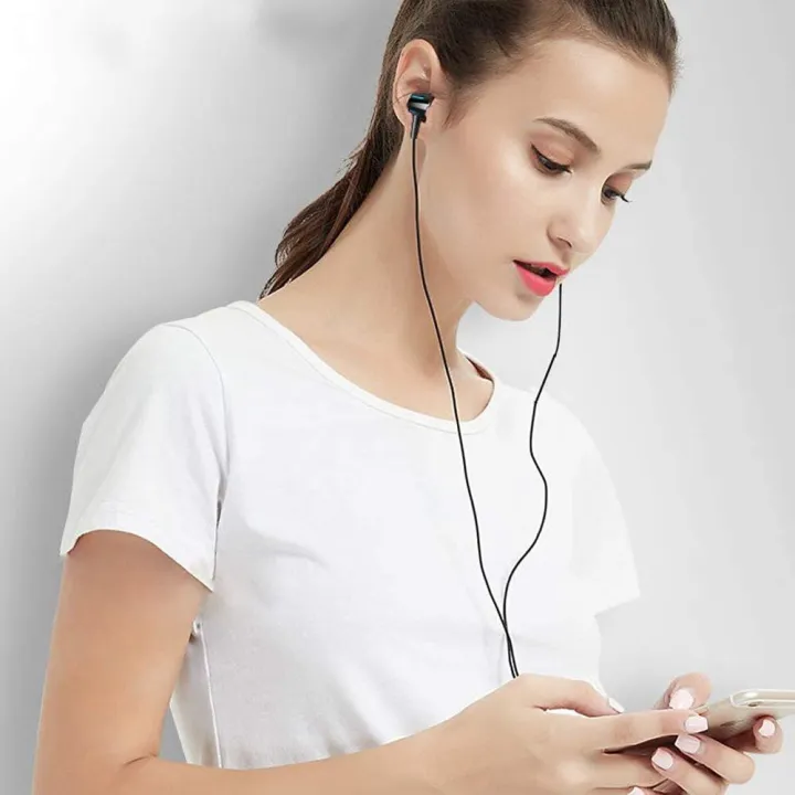 Powerful%20Heavy%20Bass%203.5mm%20Wired%20in%20Ear%20Headphones/High%20Resolution%20Wired%20Earbuds%20with%20Microphone%20and%20Volume%20Control/High%20Definition%20Widely%20Compatible%20Noise%20Isolating%20in-Ear%20Headphones%20-%20Image%205