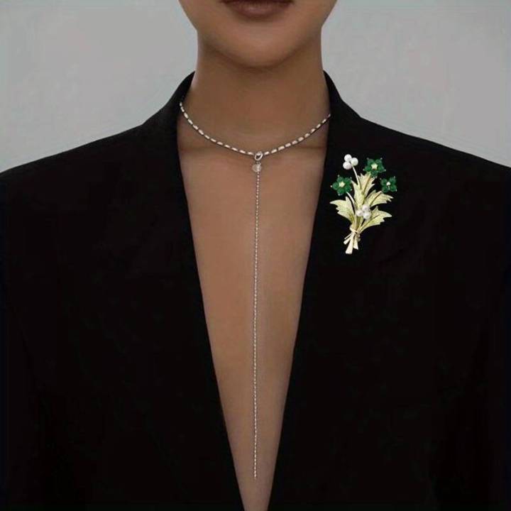 hijab%20pin%20Green%20flower%20leaf%20and%20pearl%20flower%20leaf%20fashionable%20style%20elegant%20flower%20brooch%20for%20girls%20and%20women-%20Avant-garde%20-%20Image%205