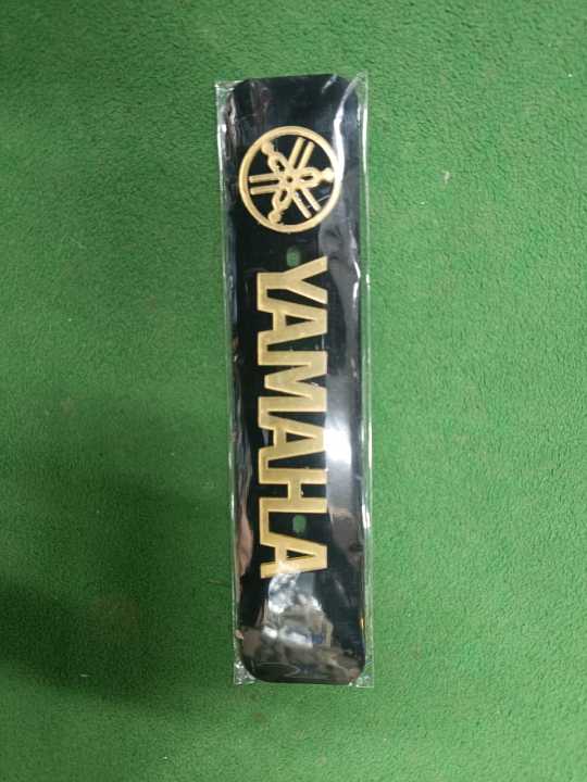 Yamaha%20Front%20Plastic%20Name%20Plate%20For%20Bike%20Golden%20Colour%20-%20Image%202