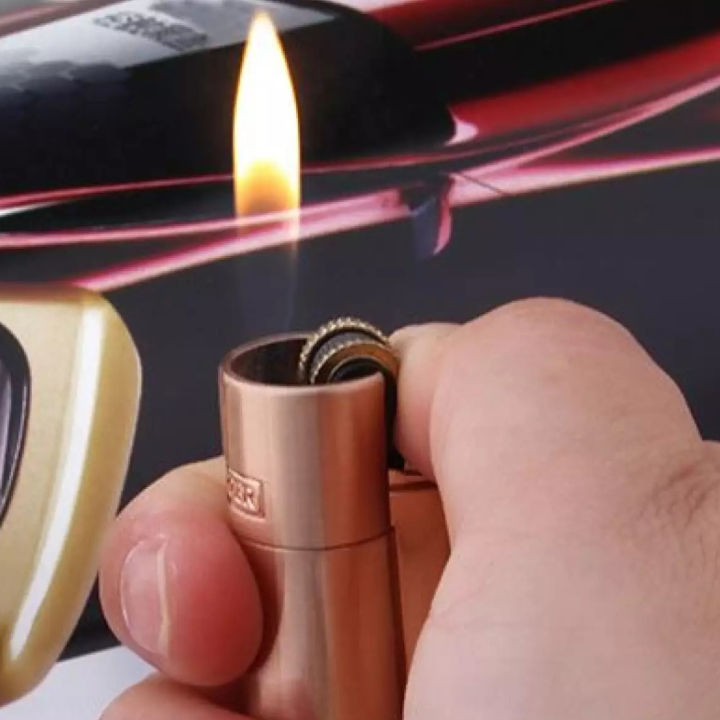 Elevate%20Your%20Ignition%20Experience%20with%20the%20Authentic%20Clipper%20Butane%20Lighter:%20Spanish-Made%20Gas%20Flint%20Lighter%20-%20Essential%20for%20Men%20-%20Image%202