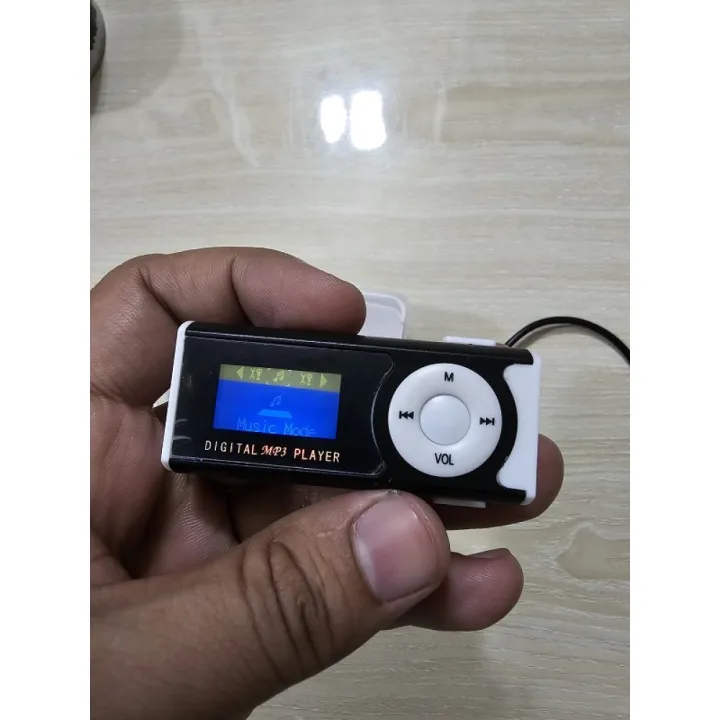 Mini%20MP3%20Player%20With%20Display%20-%20Image%205