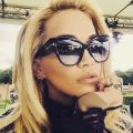 2024 New Brand Sunglasses Women Luxury Designer T Fashion Black Cat Eye oversized Sunglasses Female Gradient Sun Glasses oculos. 