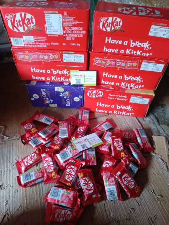 2%20finger%20kit%20kat%20chocolate%2035%20pcs%201%20box%20%20chocolate%20-indian%20-%20Image%203