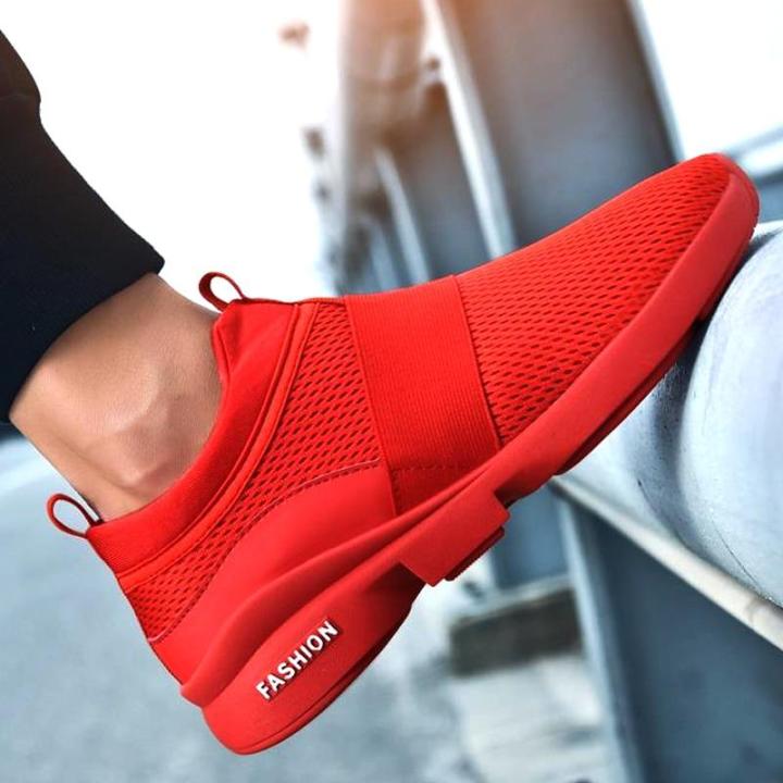 Men%20Sneakers%20Lightweight%20Casual%20Shoes%20Men%20Slip%20on%20Sneakers%20Flat%20Walking%20Shoes%20Trainers%20Mesh%20Sports%20Running%20Shoes%20Big%20Size%20Sport%20Shoes%20Croc%20Men%20Shoes%20-%20Image%204