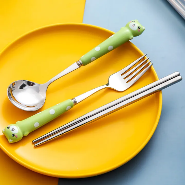 Toddler%20Cutlery%20Anti-oxidation%20No%20Groove%20Design%20Toddler%20Cutlery%20with%20Fork%20Spoon%20Chopsticks%20-%20Image%209