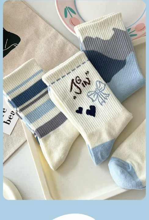 Soft%20Cotton%20Cartoon%20Socks%20for%20Women%20&%20Girls%20%7C%20Breathable%20Mid%20Tube%20Socks%20%7C%20Cute%20Pattern%20%7C%20Daily%20Wear%20-%20Image%204
