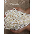 Jadroo Exclusive Pearl Necklace. 