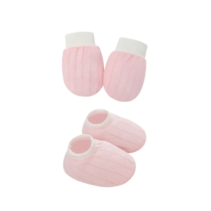 GC%20Newborn%20Beanie%20Hat%20Mittens%20Socks%20Set%20Lightweight%20Beanie%20Cotton%20Gloves%20No%20Scratch%20Mitten%20For%20Boys%20Girls%20-%20Image%2010