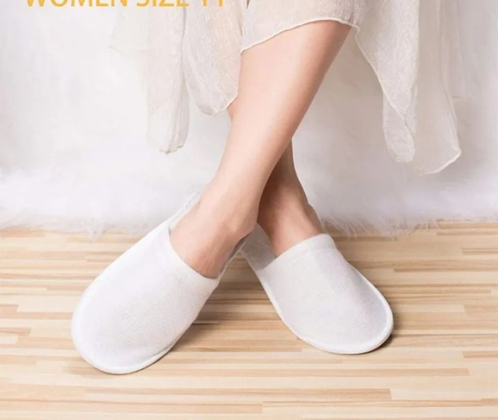 Room%20slipper%20beautiful%20warm%20room%20slippers%20winter%20shoes%20for%20men/women%20-%20Image%205