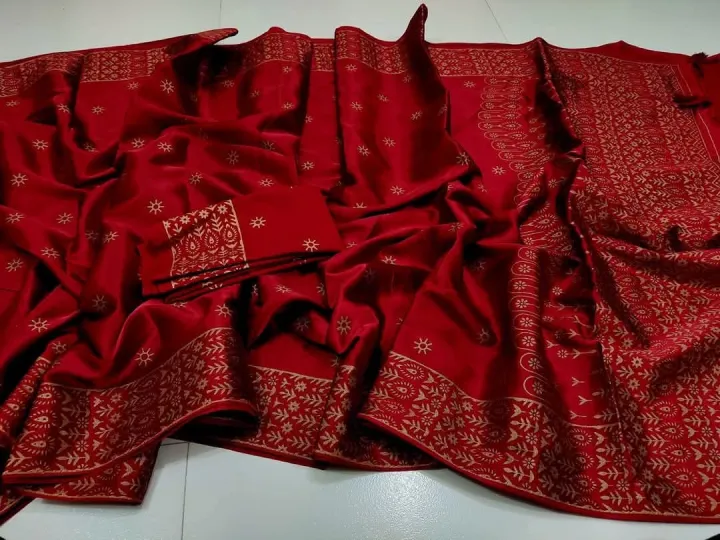 classy%20closet%20Exclusive%20Designer%20Screen%20Print%20Japani%20Silk%20Saree%20With%20Blouse%20for%20Women%20-%20Image%202