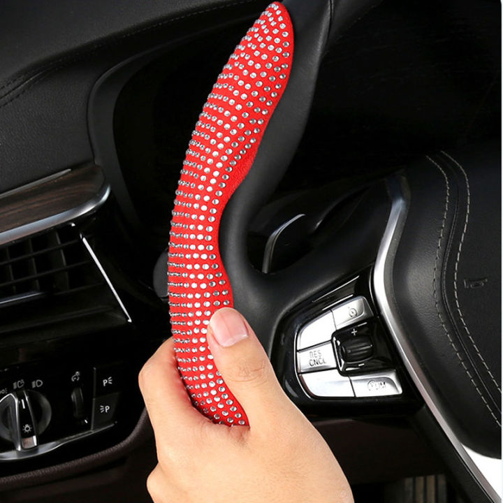 LI%20Car%20Steering%20Wheel%20Cover%20With%20Bling%20Diamond%20Segmented%20Wheel%20Protector%20Cover%20Sweat-absorbing%20Anti-Skid%20Interior%20Accessories%20-%20Image%202