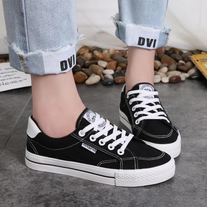 IELGY%20Men's%20classic%20black%20and%20white%20canvas%20shoes%20fashion%20men's%20shoes%20-%20Image%203