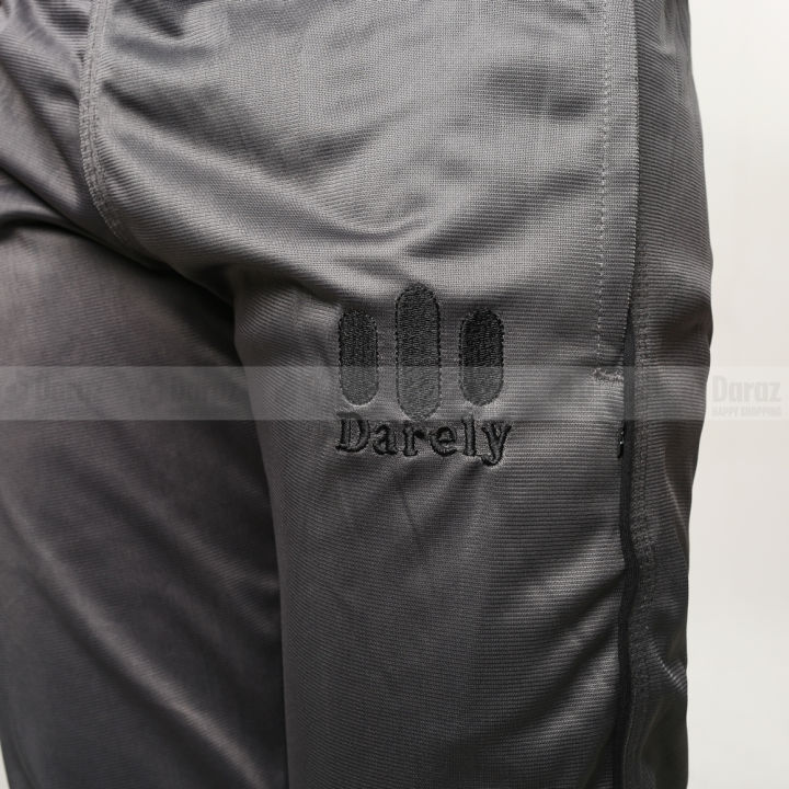 GREY%20SPORTS%20TROUSER%20FOR%20MAN%20AND%20WOMEN%20-%20Image%205