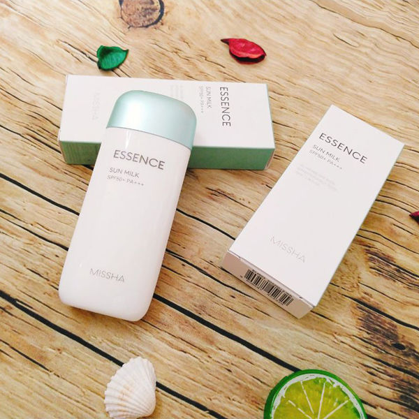 Missha%20All%20Around%20Safe%20Block%20Waterproof%20Sun%20Milk%20SPF50+/PA+++%2070ml%20-%20Image%202