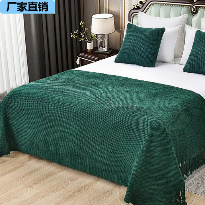 Bed%20&%20Breakfast%20Bed%20Runner%20Apartment%20Bed%20Tail%20Decorative%20Blanket%20Knitted%20Blanket%20American%20Hotel%20Supplies%20Bed%20Blanket%20Hotel%20Bed%20Runner%20Bedspread%20-%20Image%202