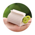 Toothpaste Roller Dispenser Squeezer Hair Color Dye Tube Wringer Bathroom Tool 1 Pcs. 