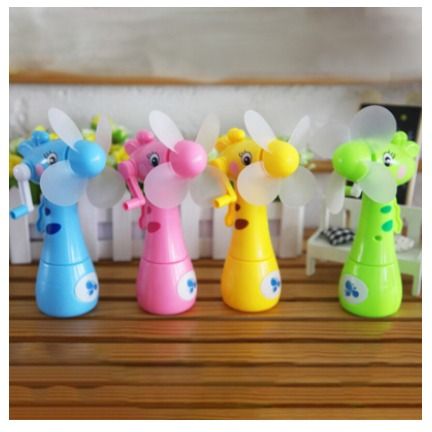 Hand%20Fan%20With%20Water%20Spray%20Without%20Battery%20-%20Image%204