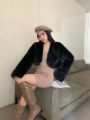 Korean Fashion Girls Fur Cardigan Short Cut Loose Long Sleeves Winter Warm Hot Sell Faux Fur Coat Solid Color Office Lady Jacket. 