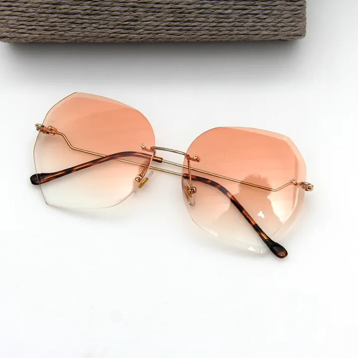 Qianai%20new%20fashion%20hipster%20cut%20edge%20sunglasses%20women's%20irregular%20fashion%20rimless%20ocean%20piece%20sunglasses%20driving%20mirrors%20-%20Image%206